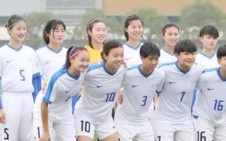 生日礼物送足球合适吗，生日礼物送足球合适吗女生